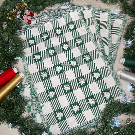 4 Woven Plaid Christmas Tree Placemats